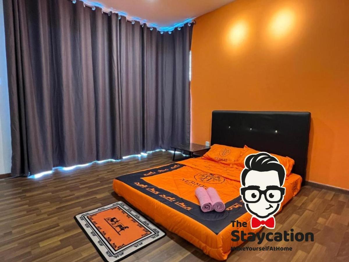 Staycation Homestay 1 Kota Samarahan Bg House Ngoại thất bức ảnh